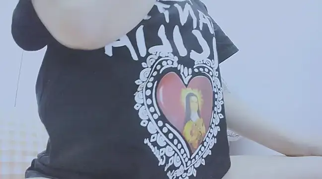 Snapshot of Linh_diudang chatting on March 21, 1:45 pm Linh diudang online show from March 21, 1:45 pm