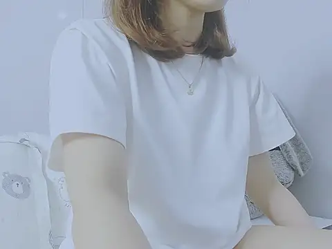 Snapshot of Linh_diudang chatting on September 18, 2:02 am Linh diudang online show from September 18, 2:02 am