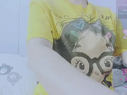 Snapshot of Linh_diudang chatting on October 7, 2:31 am Linh diudang online show from October 7, 2:31 am