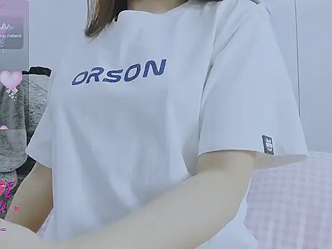 Snapshot of Linh_diudang chatting on October 20, 2:45 am Linh diudang online show from October 20, 2:45 am