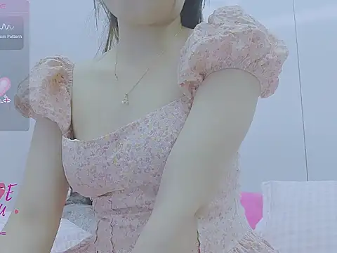 Snapshot of Linh_diudang chatting on October 25, 2:56 pm Linh diudang online show from October 25, 2:56 pm