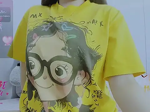 Snapshot of Linh_diudang chatting on November 16, 3:23 am Linh diudang online show from November 16, 3:23 am