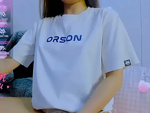 Linh diudang online show from May 26, 2:40 am