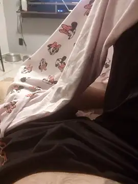 Snapshot of dredre1069 chatting on January 19, 4:16 am dredre1069 online show from January 19, 4:16 am