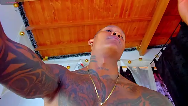 esteveen ortegas  online show from March 15, 3:18 pm