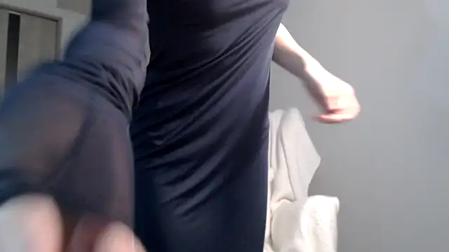 Lily 0000 online show from December 22, 8:25 pm