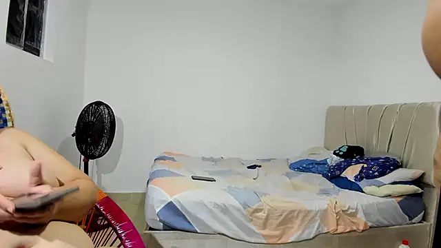 big small h0rny  online show from March 13, 11:00 pm