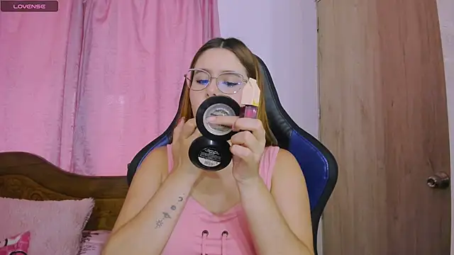 ParisShayk online show from February 18, 6:04 pm