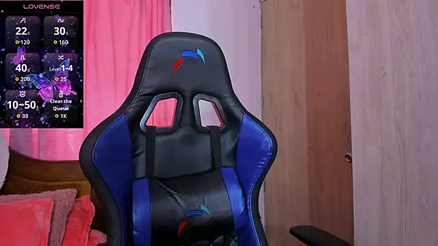 ParisShayk online show from October 31, 6:09 pm