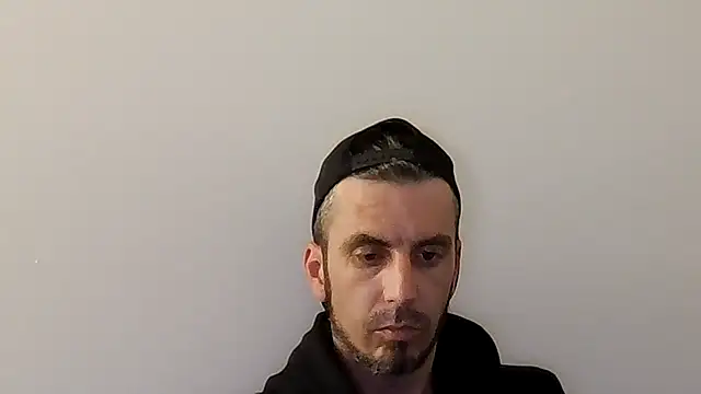 Snapshot of Joshedm780 chatting on October 15, 1:39 am Joshedm780 online show from October 15, 1:39 am