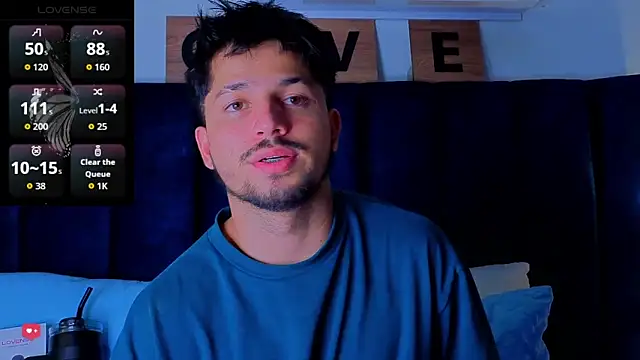 Issac james  online show from March 25, 3:01 am