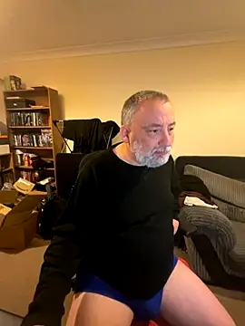 LondonTeffy online show from November 11, 10:32 pm