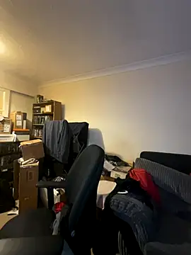 LondonTeffy online show from November 25, 10:21 pm