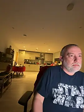 LondonTeffy online show from April 7, 9:04 pm