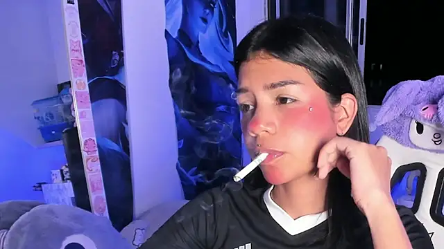 Snapshot of cutestephuwu chatting on March 17, 1:24 am cutestephuwu online show from March 17, 1:24 am