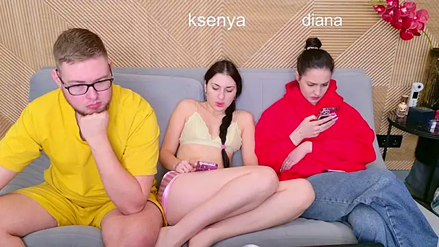 Ksenny online show from March 26, 5:35 am