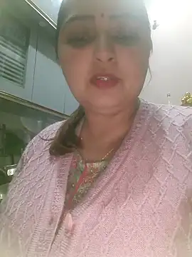 Snapshot of Dianaa9 chatting on January 3, 4:59 pm Dianaa9 online show from January 3, 4:59 pm