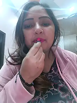 Snapshot of Dianaa9 chatting on January 5, 5:09 pm Dianaa9 online show from January 5, 5:09 pm