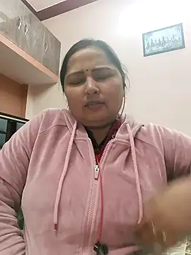 Snapshot of Dianaa9 chatting on January 15, 8:09 am Dianaa9 online show from January 15, 8:09 am
