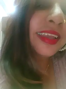Snapshot of Dianaa9 chatting on February 8, 7:59 pm Dianaa9 online show from February 8, 7:59 pm