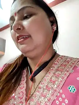 Snapshot of Dianaa9 chatting on February 26, 7:31 am Dianaa9 online show from February 26, 7:31 am