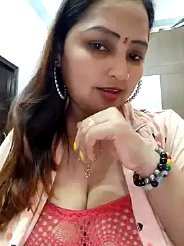 Snapshot of Dianaa9 chatting on February 26, 5:17 pm Dianaa9 online show from February 26, 5:17 pm