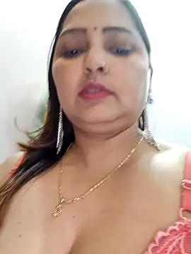 Snapshot of Dianaa9 chatting on February 27, 8:09 pm Dianaa9 online show from February 27, 8:09 pm