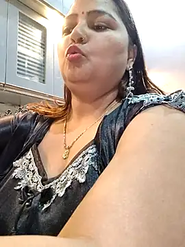 Snapshot of Dianaa9 chatting on March 3, 5:50 pm Dianaa9 online show from March 3, 5:50 pm