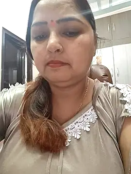 Snapshot of Dianaa9 chatting on March 12, 3:02 am Dianaa9 online show from March 12, 3:02 am