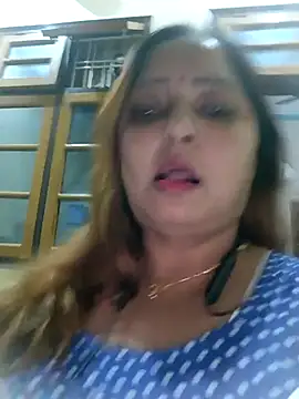 Snapshot of Dianaa9 chatting on October 19, 1:23 pm Dianaa9 online show from October 19, 1:23 pm