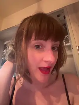 Snapshot of victoirenextdoor chatting on March 21, 3:46 pm victoirenextdoor online show from March 21, 3:46 pm