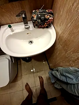 Exhibitionist1508 online show from November 15, 4:21 am