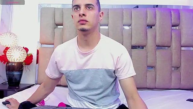 Maximo   online show from September 9, 12:37 pm