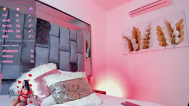 ema  saenz online show from February 13, 4:00 am