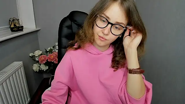 AfinaCutie online show from December 7, 2:13 pm