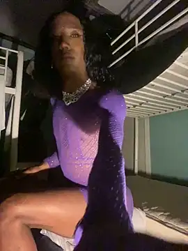 tamarabigass1 online show from March 2, 7:32 am