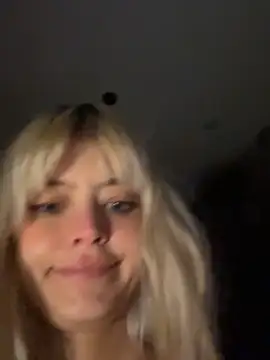 Snapshot of Eerectioneering chatting on March 22, 6:44 pm Eerectioneering online show from March 22, 6:44 pm