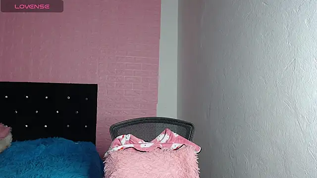 Lolitta xxx online show from January 14, 6:24 am