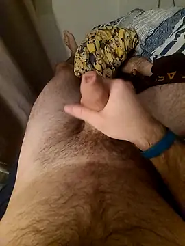 doudoucharlyc4 online show from February 15, 11:36 pm