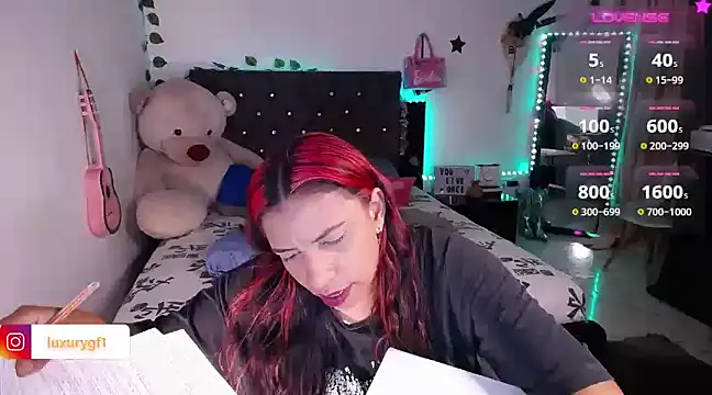 Pocahontaslovex online show from January 14, 11:58 pm