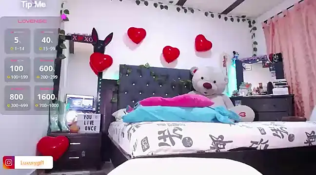 Pocahontaslovex online show from February 18, 4:58 am