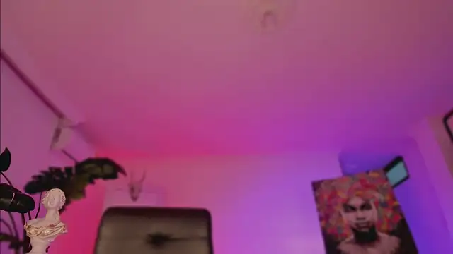 Taylor  foxxx online show from January 14, 4:15 am