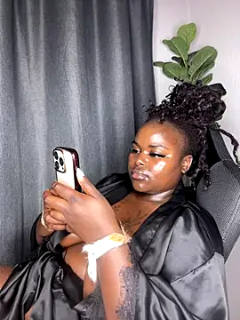 Honeycoco0211 online show from October 5, 7:34 pm