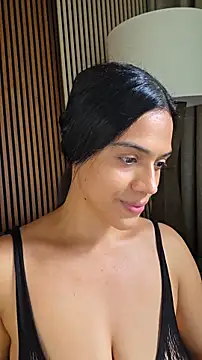 Snapshot of Deisy_Torres chatting on May 23, 9:41 pm Deisy Torres online show from May 23, 9:41 pm