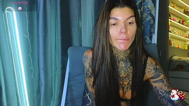 tattooedBabyy online show from February 16, 12:34 pm