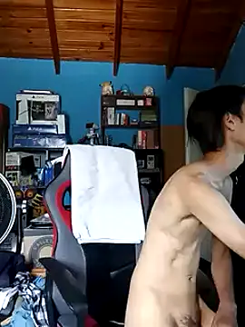 Snapshot of takumysexy chatting on December 14, 1:38 pm takumysexy online show from December 14, 1:38 pm