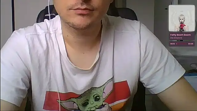 Snapshot of ShiitakeBR chatting on October 7, 3:53 pm ShiitakeBR online show from October 7, 3:53 pm