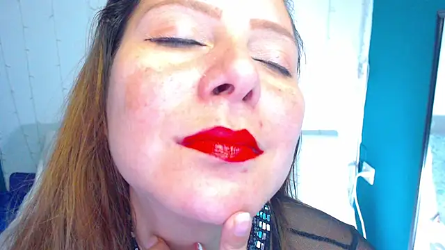 camila delarosa online show from February 4, 1:06 pm