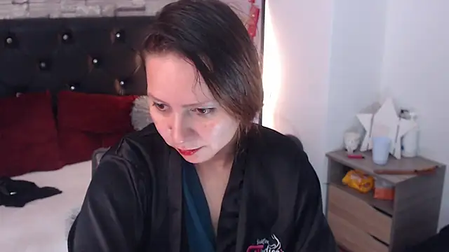 camila delarosa online show from February 26, 6:11 pm