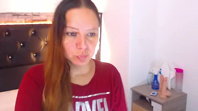 camila delarosa online show from March 17, 2:56 pm